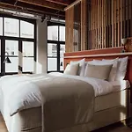 Cousins Boutique Hotel